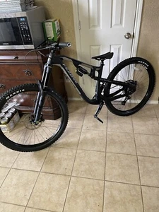 2021 Fezzari La Sal Peak Mountain Bike - Medium - Picture 1 of 3