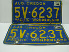 1989 Oregon License Plate      5V - 6237   PAIR   Pacific Wonderland        9301