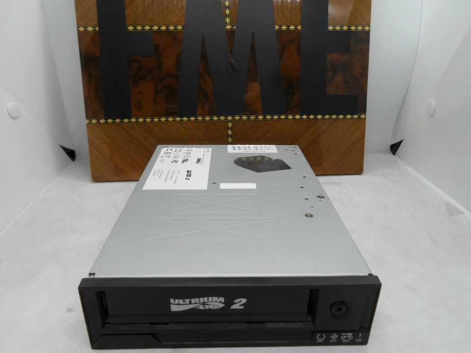 Tandberg Data Dell TT974 420LTO SCSI ULTRIUM2 LTO-2 Internal Tape drive TESTED - Image 1 of 4
