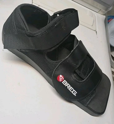 Sapato médico Breg pós-operatório biqueira quadrada pequeno (SM) cunha ortopédica preto - Imagem 1 de 3