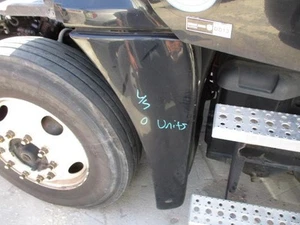 FREIGHTLINER CASCADIA 125 FENDER EXTENSION 3781219 - Picture 1 of 1