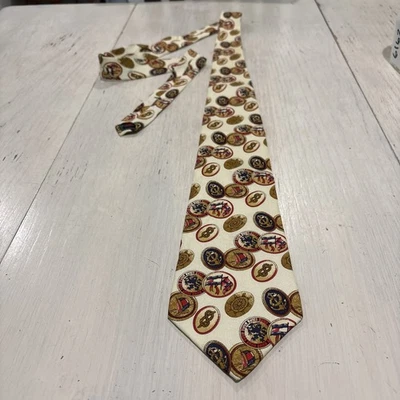 Corbata vintage Tommy Hilfiger 100 % seda escudos náuticos corbata  Foto 1 de 4