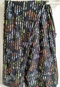 Lularoe TC Vintage Halloween Vertical Pinstriped Bats Print Leggings - Picture 1 of 4