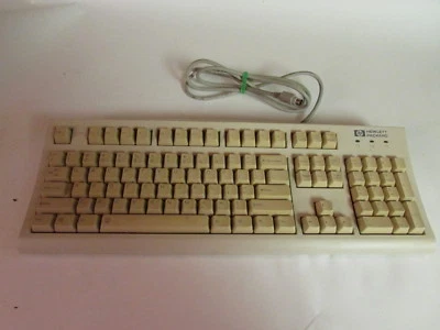 Computer Keyboard HP C4735-60101 White Wired PS/2 Vintage Desktop Tested Working - Image 1 of 3