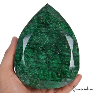 Enorme pietra preziosa estratta terra brasiliana 1,6 chili verde scuro naturale - Foto 1 di 6