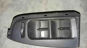 Door Switch Front ACURA INTEGRA 99 - Picture 1 of 2