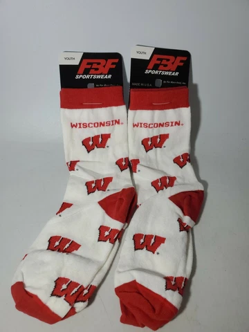 2 Pack NCAA Wisconsin Badgers Socks Fan Size Youth 13,1-5 NEW Cover