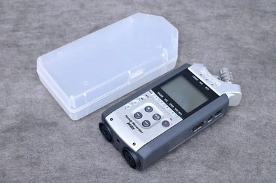 Zoom H4n Handy Recorder Digital Handheld Portable Black Silver Japan USED - Image 1 of 4