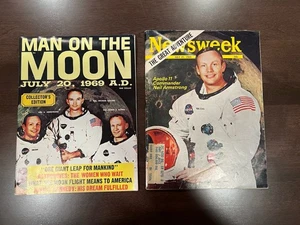 2 Vtg 1969 Apollo 11 Man On The Moon Neil Armstrong Magazine Space Program NASA - Bild 1 von 2