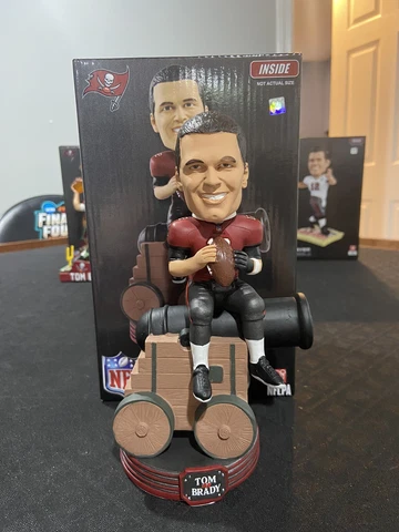 Tom Brady Buccaneers Canon Bobblehead Cover