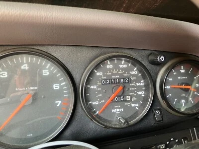 Porsche 911 Type 993 1995-98 Instrument Set Manual Transmission 21K Miles - Image 1 of 4