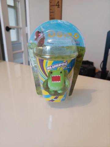 Domo Slurpee Qee Figure Green 7-11 711 7 Eleven Darkhorse Loose Packaging Cover