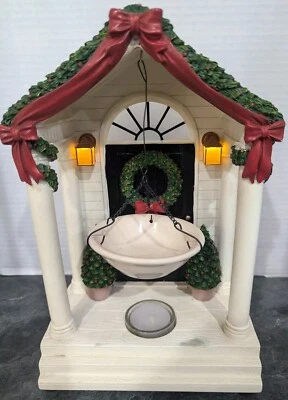 Yankee Candle Lighted Hanging Tart Wax Burner Winter Front Doors Porch Christmas - Image 1 of 4