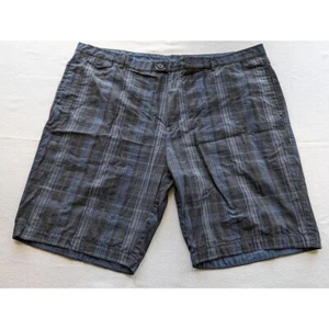 Calvin Klein Shorts Men's Size 44 Chino Plaid 10" Inseam Black Blue Casual Golf - Picture 1 of 4
