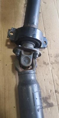 NISSAN ELGRAND MK2 E51 2002 - 2006 REAR PROPELLER SHAFT 2WD 55106 - Image 1 of 4