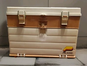 Caja de aparejos de pesca vintage Plano 757 almacenamiento superior y 4 cajones EE. UU. seminuevos - Imagen 1 de 7