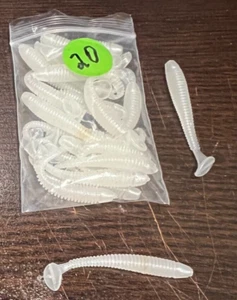 20ct. 2" PADDLE TAIL MINNOW/SHAD "WHITE" ** WEICHER KUNSTSTOFF CRAPPIE PANFISH KÖDER - Bild 1 von 1