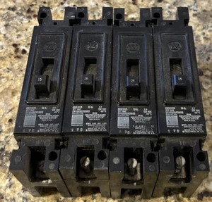 (4)- WESTINGHOUSE EHB1015 277 VAC 15 A CIRCUIT BREAKERS S# 4989D52G02 - Picture 1 of 3