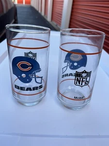 2 VTG NFL Chicago Bears Helmet Drinking GLASS 16 Oz Pint Beer Drink Mobil 1988 - Picture 1 of 4