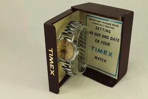 1970's Vintage Scotland TIMEX Wrist Watch Box Papers - Picture 1 of 12
