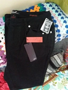 2 x pairs Ladys Black a grey jeans - Picture 1 of 12