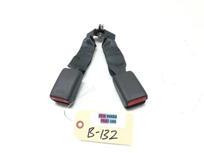 2016-2018 HONDA PILOT REAR SEATBELT BUCKLE OEM - Image 1 of 4