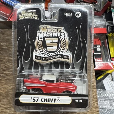 Muscle Machines 5º Aniversário 1957 Chevy Bel Air Vermelho 05-32 Carro Diecast 1:64 - Imagem 1 de 3