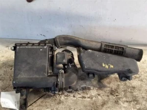 2010-2015 Toyota Prius Air Cleaner Intake Box Prius VIN DU 7th & 8th Digit - Picture 1 of 12