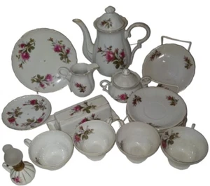 Royal Rose China Antique Made in Japan Fine China Vintage 19 Pieces Tea Set - Picture 1 of 9