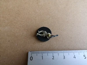 AXIS & ALLIES CANADIAN INFANTRYMEN 1 /MINIATURE NO CARD P200 - Imagen 1 de 1