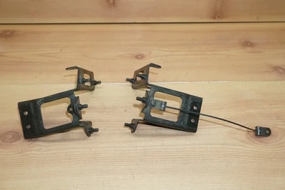 1993 Honda GL1500SE GL1500 Goldwing Right Left Trunk Bracket Hinge 81137-MN5-000 - Image 1 of 4