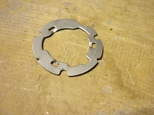 13 14 15 16 Ford Escape Halogen Headlight Bulb Securing Metal Mounting Ring - Photo 1/2