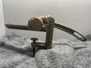 Vintage 1913 "The Squirrel Nut Cracker" by the Alex Woldert Co. Tyler & Chicago - Picture 1 of 4