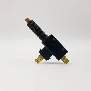 1984 1985 Corvette Brake Light Switch, GM 9794682 OEM TESTED - Picture 1 of 8