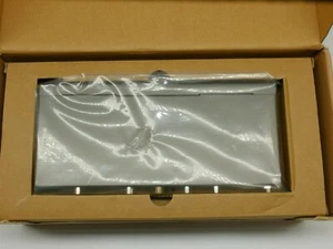 GEFEN EXT-UHD600-12 Ultra HD 600 MHz 1x2 Splitter for HDMI w/ HDR 4K60Hz - New - Picture 1 of 5
