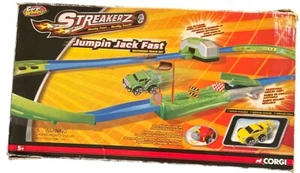 SELTENES CORGI WHEELZ STREAKERZ Jumpin Jack schnelles motorisiertes auto rennbahn-set 2007 neu im karton 5+ - Bild 1 von 5