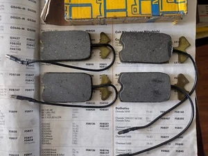 FRONT BRAKE PADS WITH WEAR INDICATORS - FITS: CITROEN 2CV & DYANE (1981-90) - Picture 1 of 3