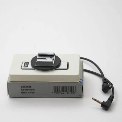 [MINT] Hasselblad Adjustable Flash Shoe 43125 For 500 Series - Image 1 of 4