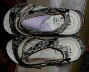 L'ARTISTE SUMACAH SILVER MULTI SIZE US 8.5 SPRING STEP SLM39 - Picture 1 of 15