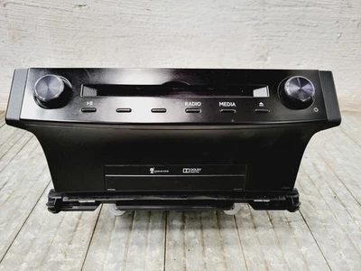 Lexus Is 300h Sat Nav Head Unit 86130-53172 2016 - Image 1 of 4