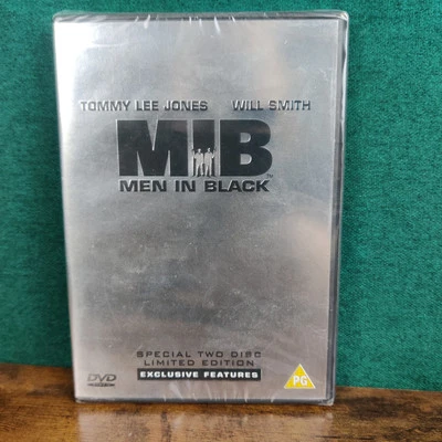 Men In Black (DVD, 2002) New And Sealed Special 2 Disk Limited Edition  - Image 1 of 4