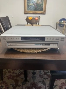 Sony DVP-NC615 5 Disc Carousel DVD/CD Player w/ Remote AV Cables Tested Works - Picture 1 of 3