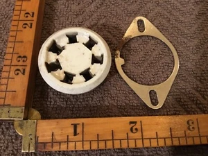 One Vintage Used Ceramic Amphenol 7-Pin Tube Socket w/ Mounting Flange - Picture 1 of 3