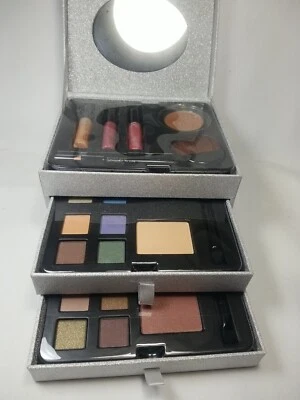 NEW Avon Gilded Treasures 28 Pc Makeup Set Blush Eyeshadow Lip Gloss Jewelry Box - Image 1 of 4