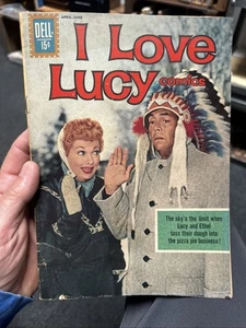 I LOVE LUCY # 35 DELL 1962 - Picture 1 of 6