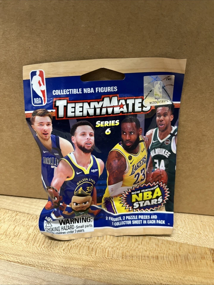 33 NBA Stars TEENYMATES Series 6 Figures & 28 Puzzle Pieces Including Duplicates