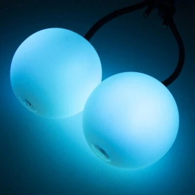 Oddballs 70mm Rechargeable LED Poi - Multi Function Rechargeable Glow Poi - Bild 1 von 4