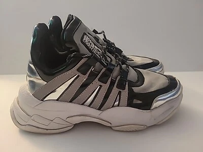 ZAPATILLAS JEFFREY CAMPBELL WIFI Talla 9.5 Mujer Negras Plateadas Metálicas  Foto 1 de 4