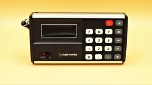 Antigua calculadora CASIO MINI CM-603 con funda original y funcionando, año 1973 - Imagen 1 de 22