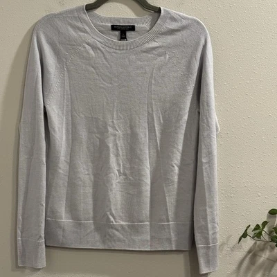 Banana Republic NWT Small 100% Merino Wool Seamless Crewneck Sweater Minimalist - Imagem 1 de 4